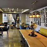 Apart-hotel & 3*